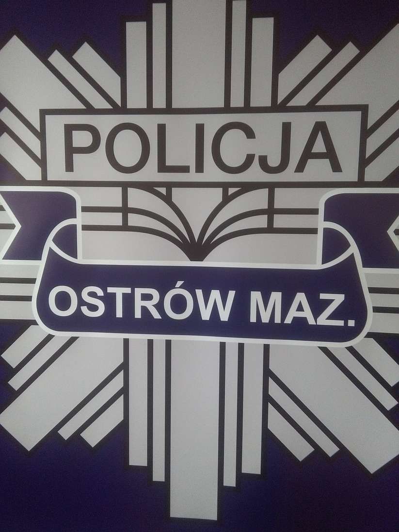 Ostrowscy policjanci apelują o przestrzeganie nowych zasad